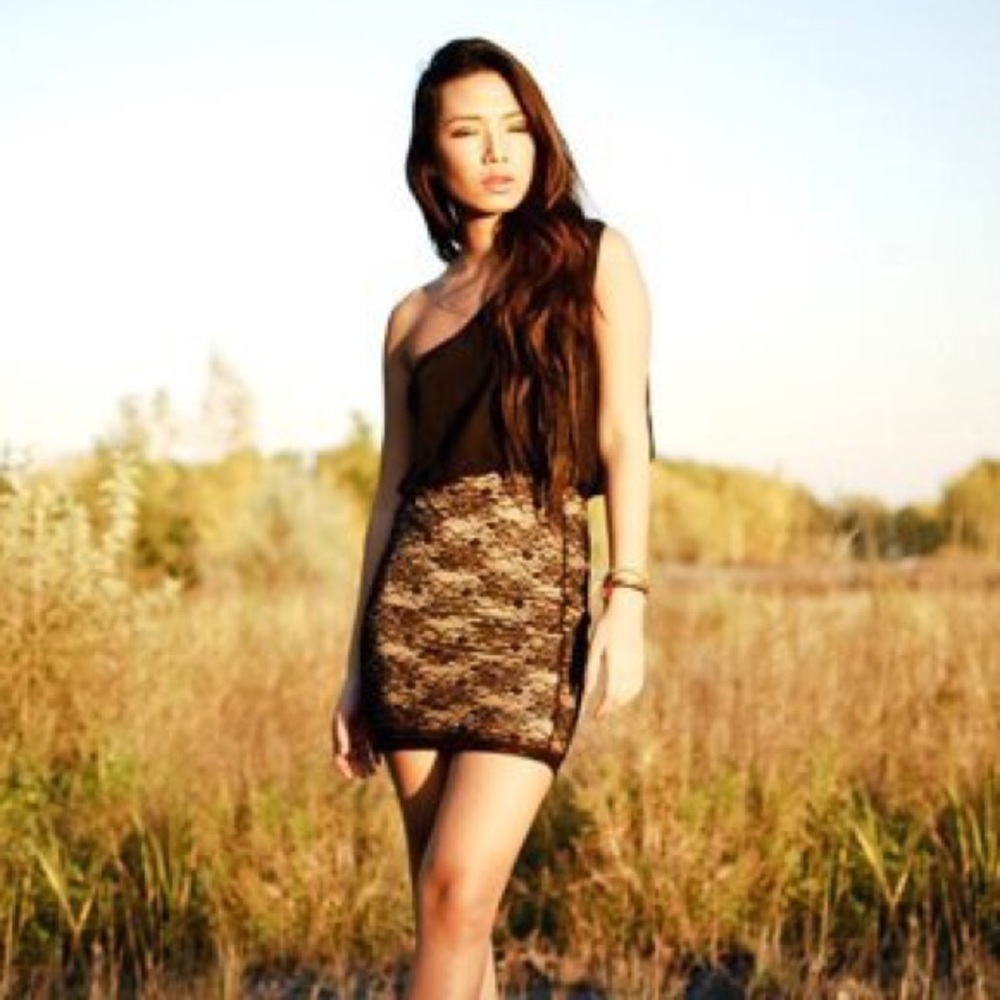 LETTE Lace One Shoulder Dress